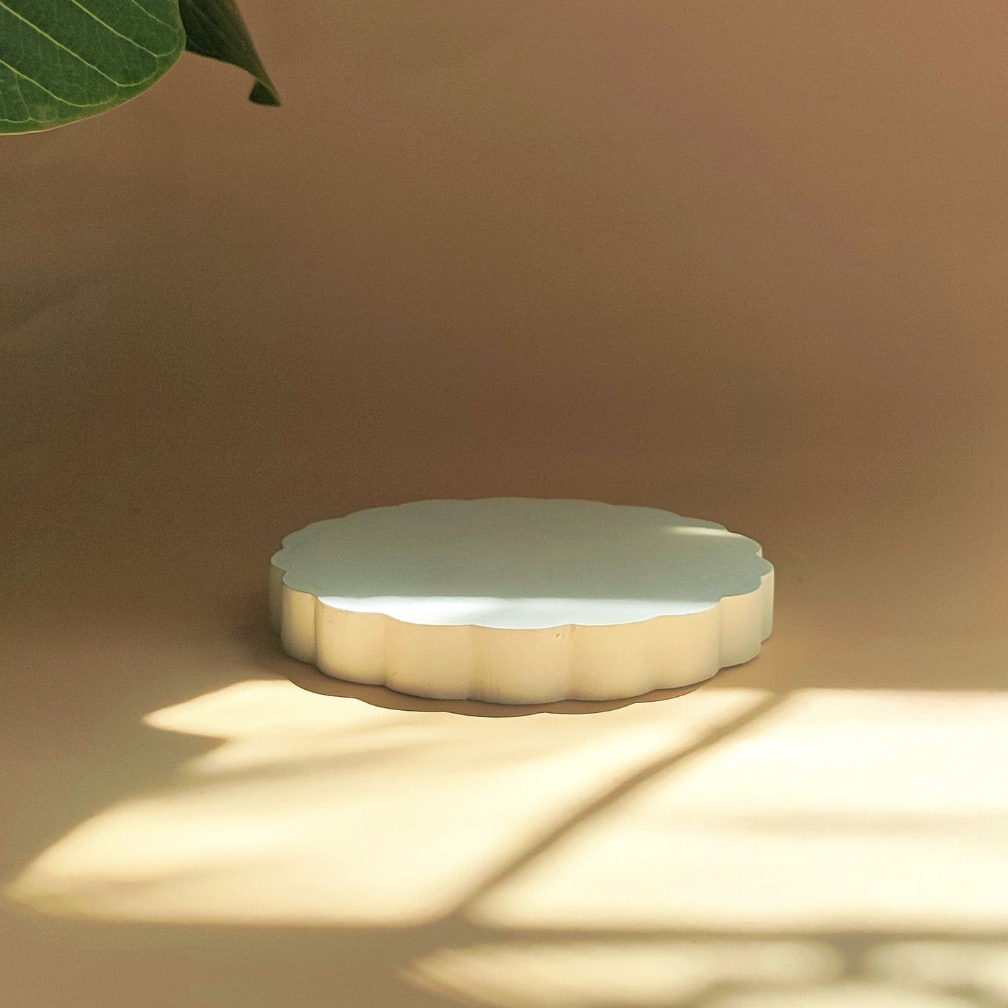 Single Fluted Plinth