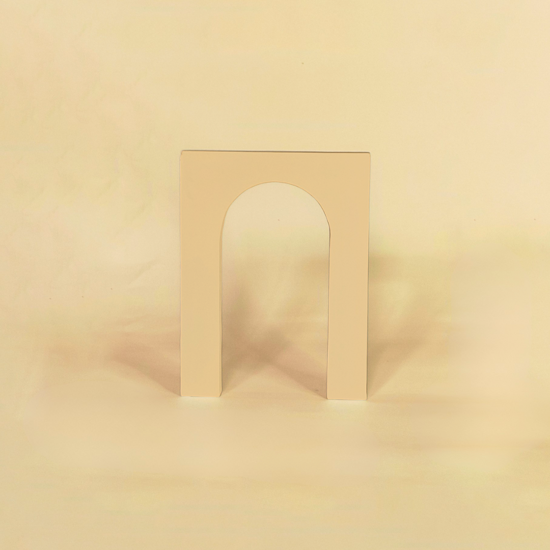 Single Curved Arch Wall