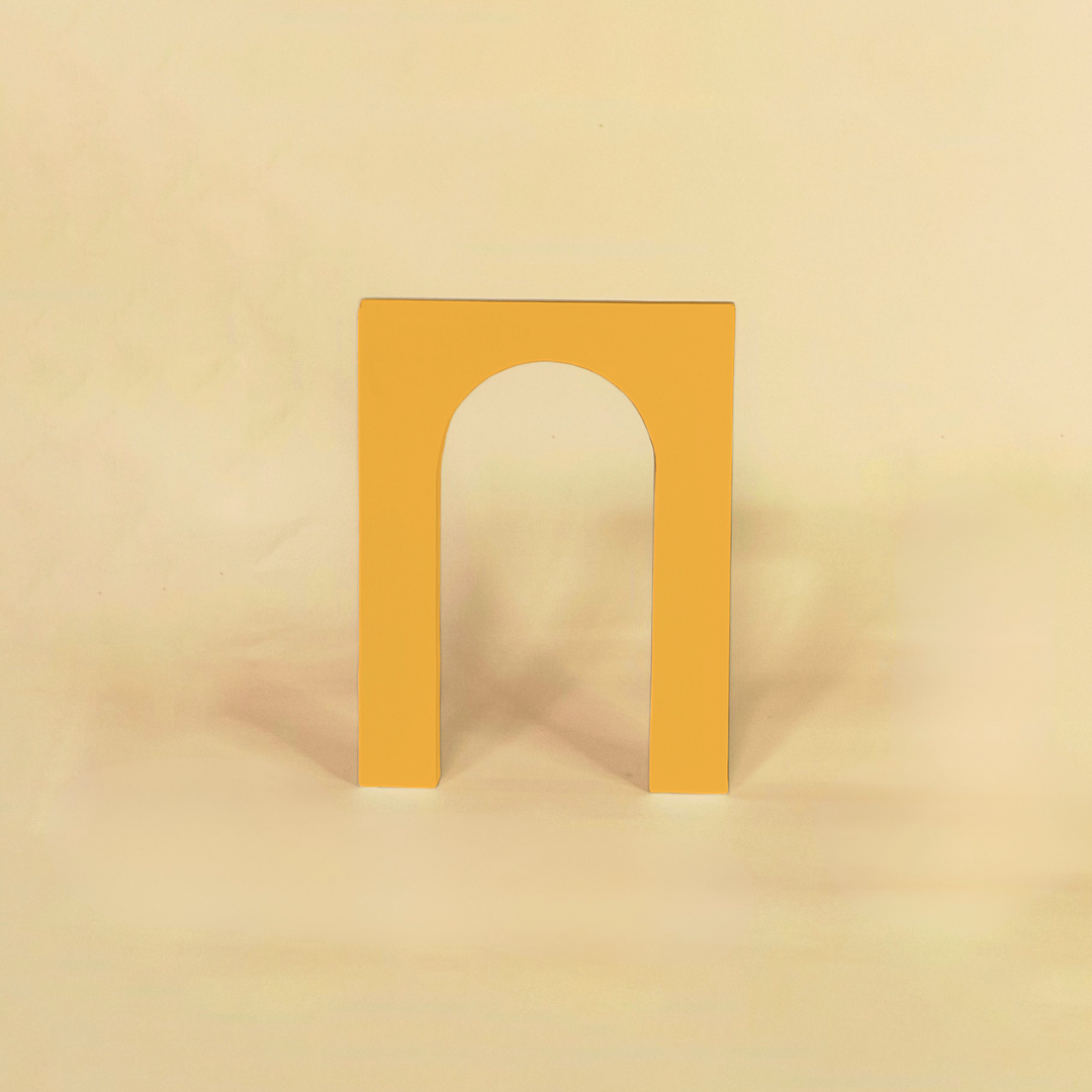 Single Curved Arch Wall