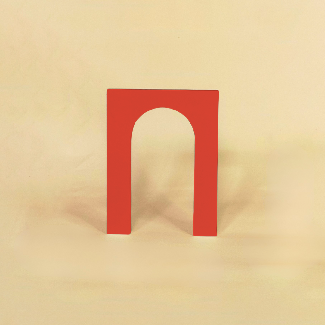 Single Curved Arch Wall